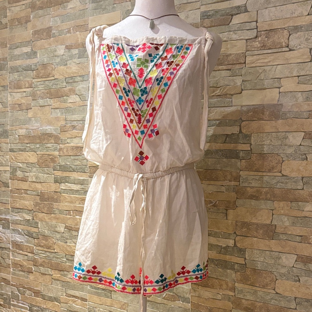 Star Mela Cream Embroidered Romper